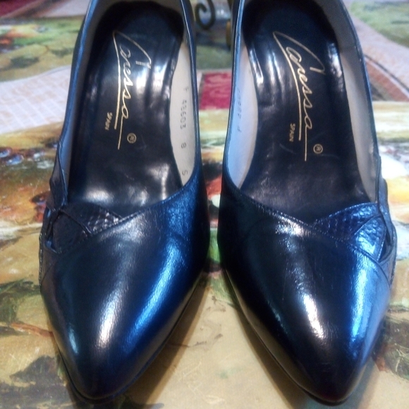 SIZE 8 S CARESSA HIGH HEELS - Picture 3 of 10